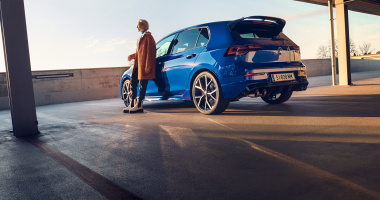 Golf R